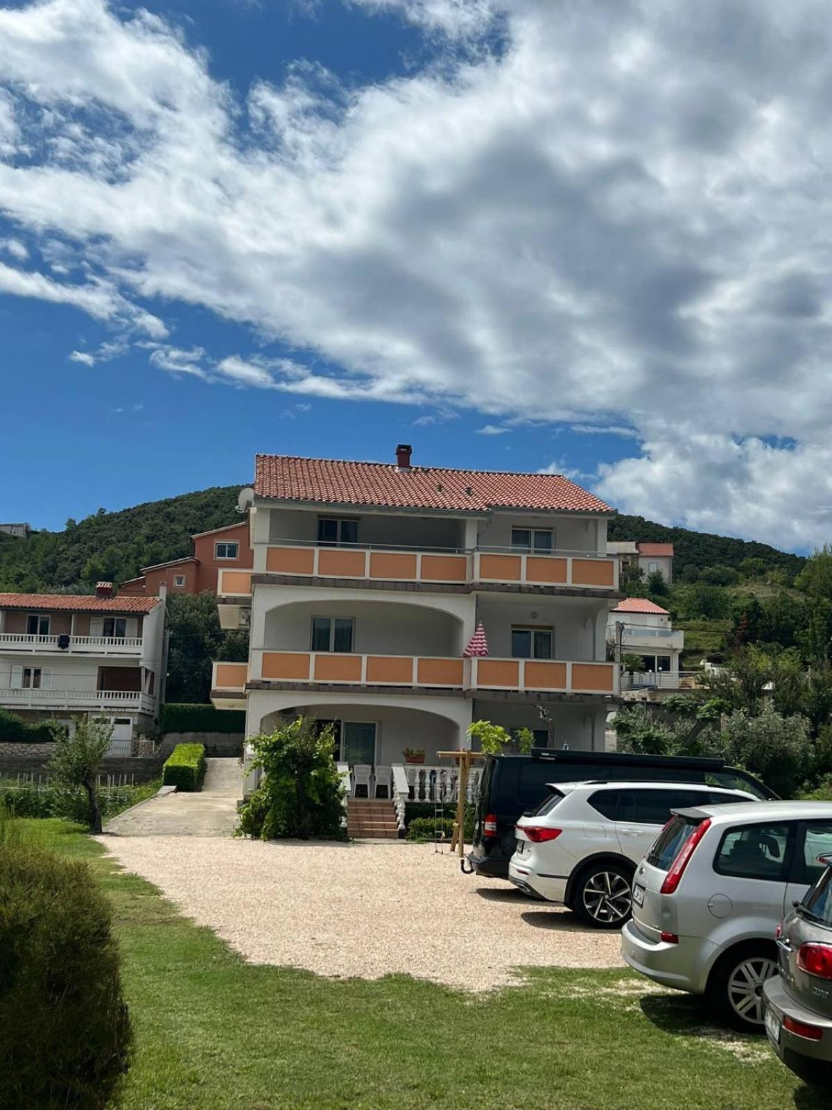 Tomulic Jasna I Miljenko Supetarska Draga Exterior foto